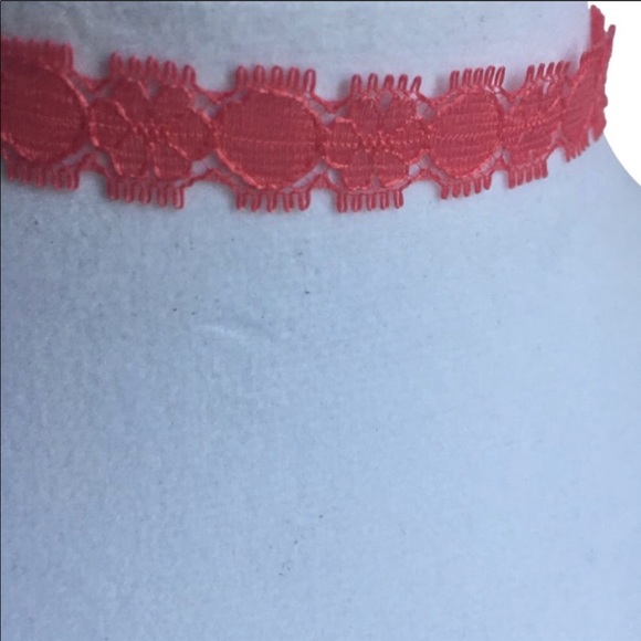 Coral Lace Choker 💕 - Picture 2 of 2